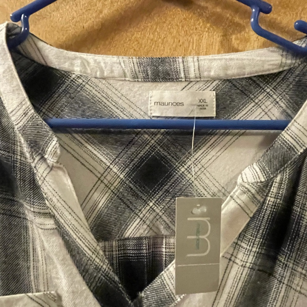 Plaid top